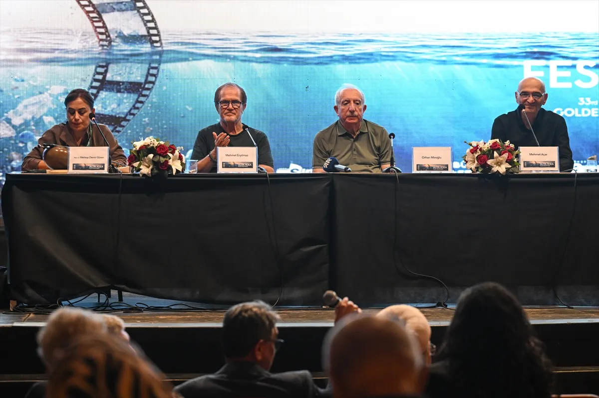 33. Uluslararası Adana Altın Koza Film Festivali’nde Sinema ve Toplumsal Hafıza söyleşisi yapıldı