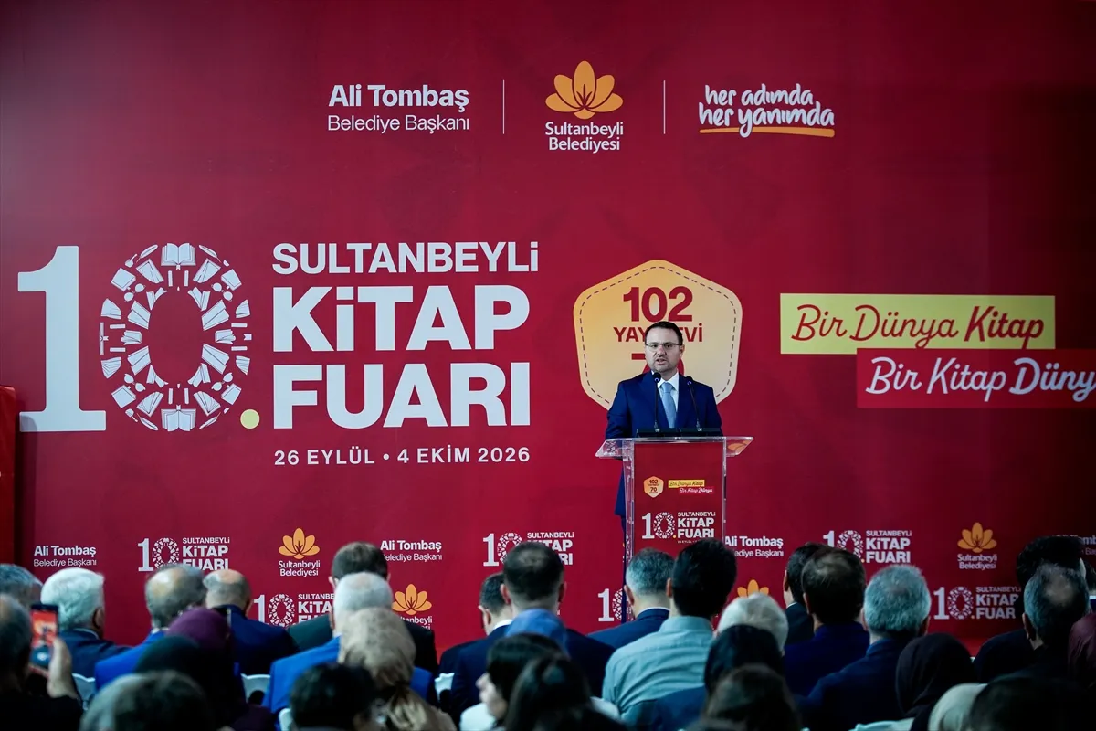 Adalet Bakanı Akın Gürlek Sultanbeyli 10. Kitap Fuarı’nda konuştu