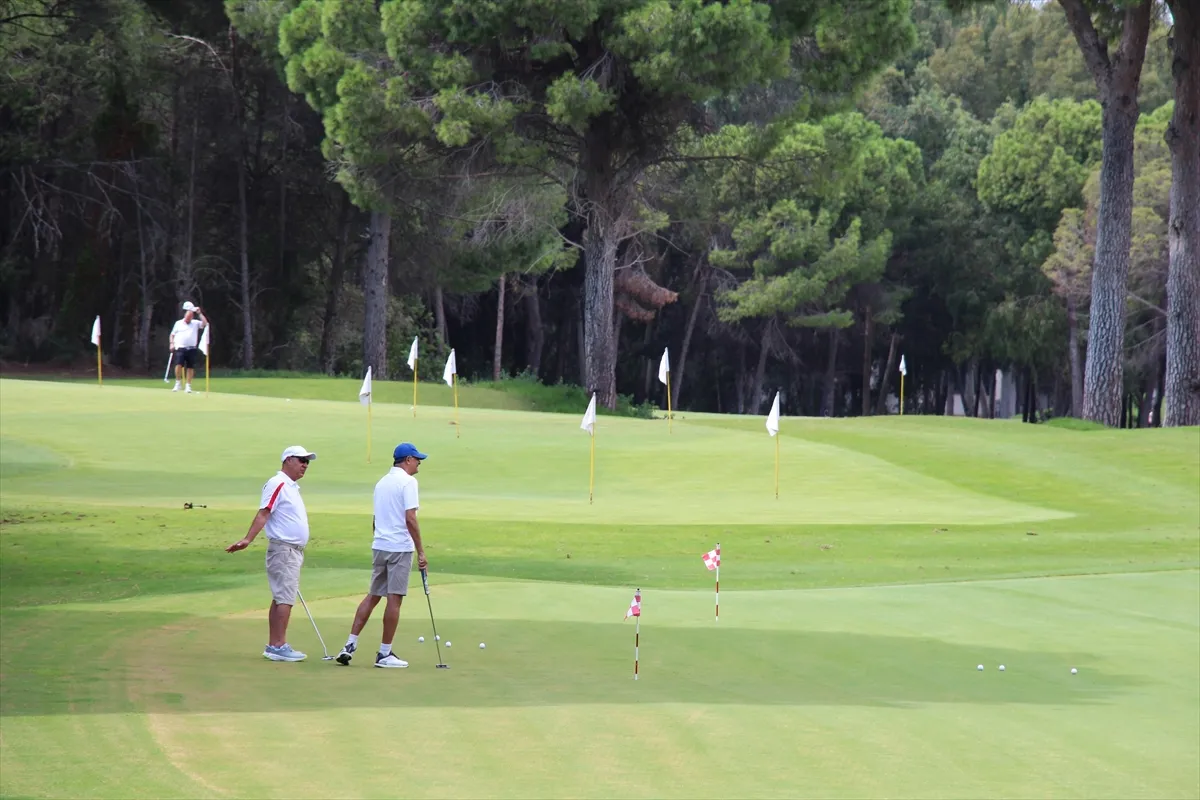Antalya’da golf turizmi hareketlendi Antalya’da golf turizmi hareketlendi