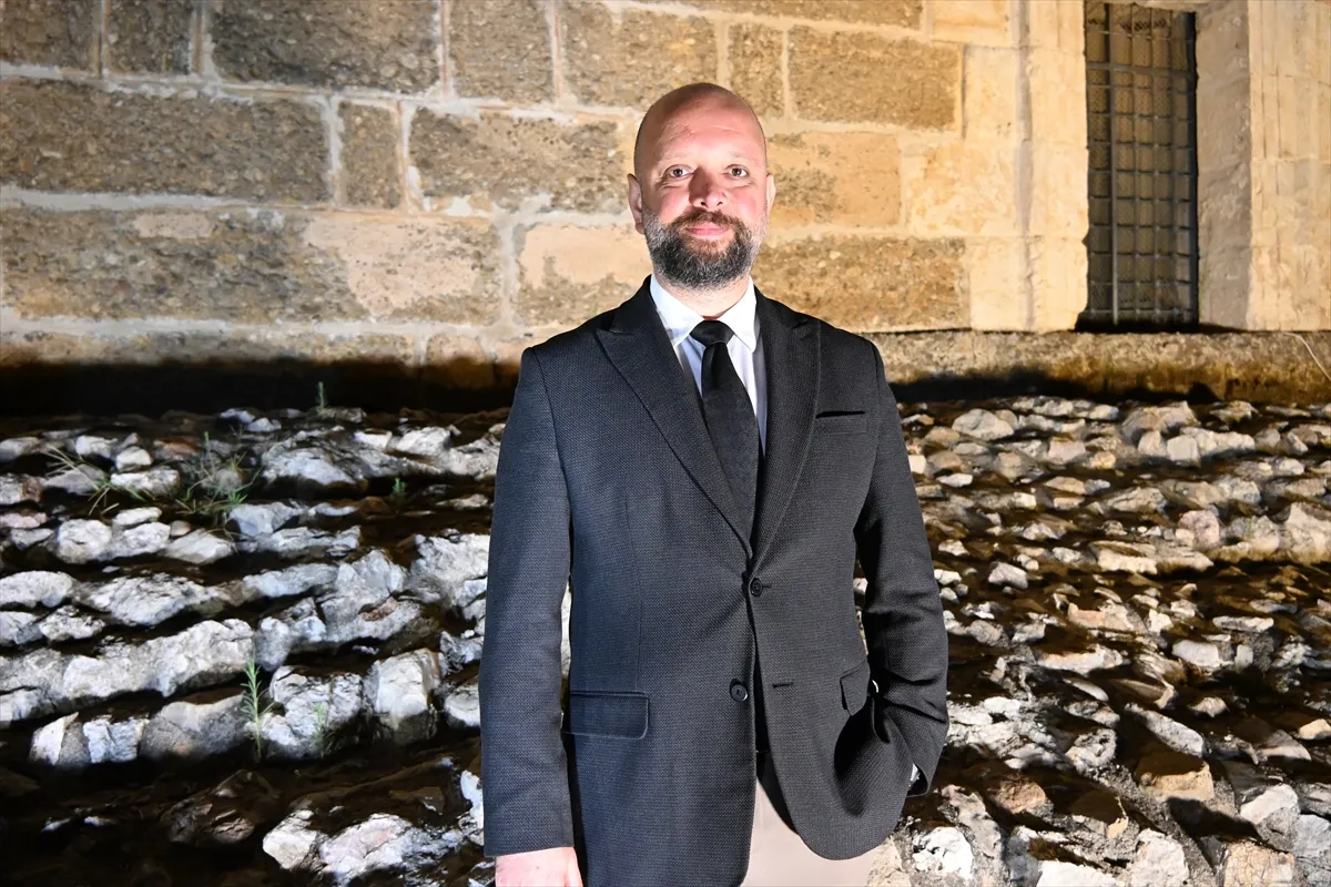 Aspendos Opera ve Bale Festivali’nde Kazakistanlı sanatçılar Spartaküs balesini sahneledi Aspendos Opera ve Bale Festivali’nde Kazakistanlı sanatçılar Spartaküs balesini sahneledi