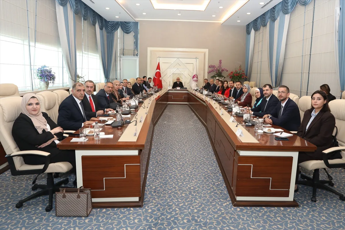 AYM Başkanı Özkaya, Filistinli hakim ve savcıları kabul etti