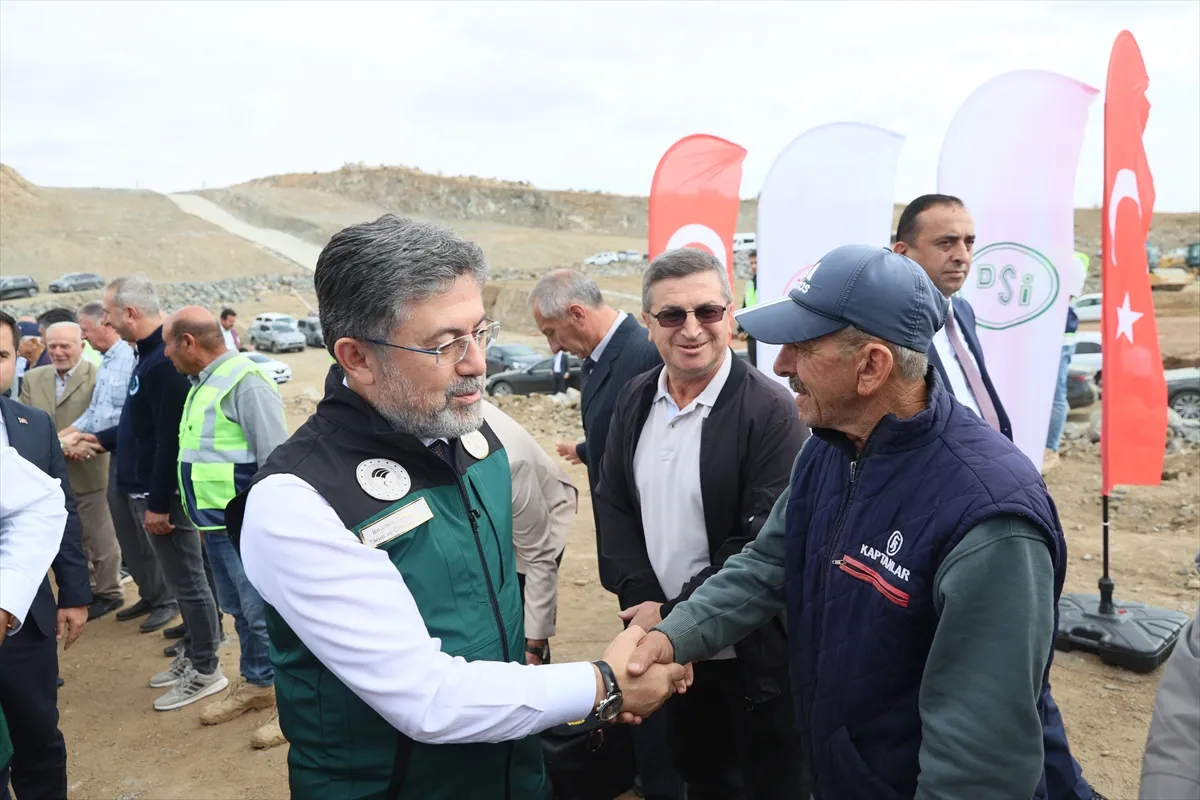 Bakan Yumaklı 2028’de tamamlanması hedeflenen Edirne Çömlekköy Barajı’nda incelemede bulundu Bakan Yumaklı 2028’de tamamlanması hedeflenen Edirne Çömlekköy Barajı’nda incelemede bulundu