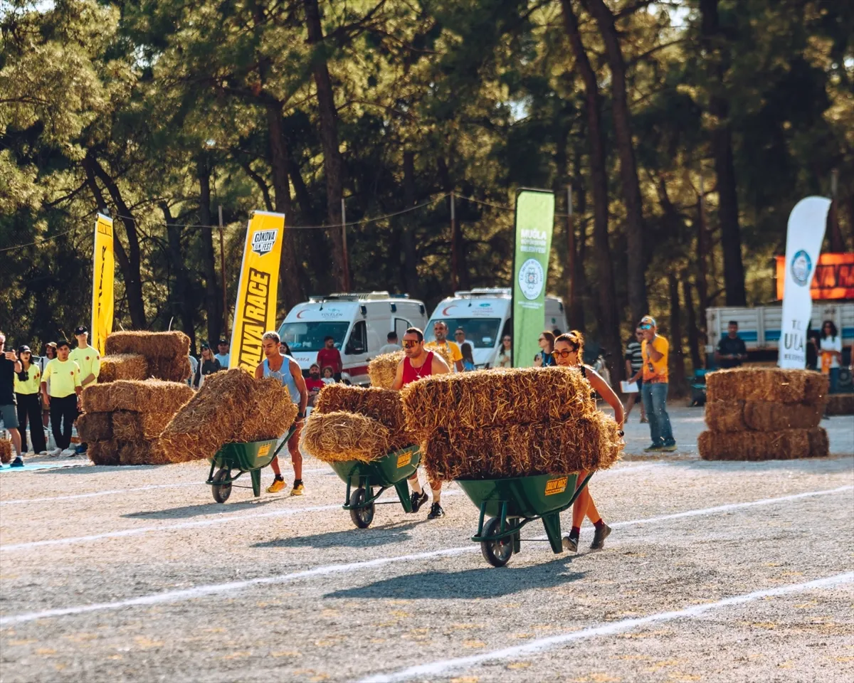 Balya Race’te sporcular köy yaşamından esinlenilerek hazırlanan 5 etapta kıyasıya mücadele etti Balya Race’te sporcular köy yaşamından esinlenilerek hazırlanan 5 etapta kıyasıya mücadele etti