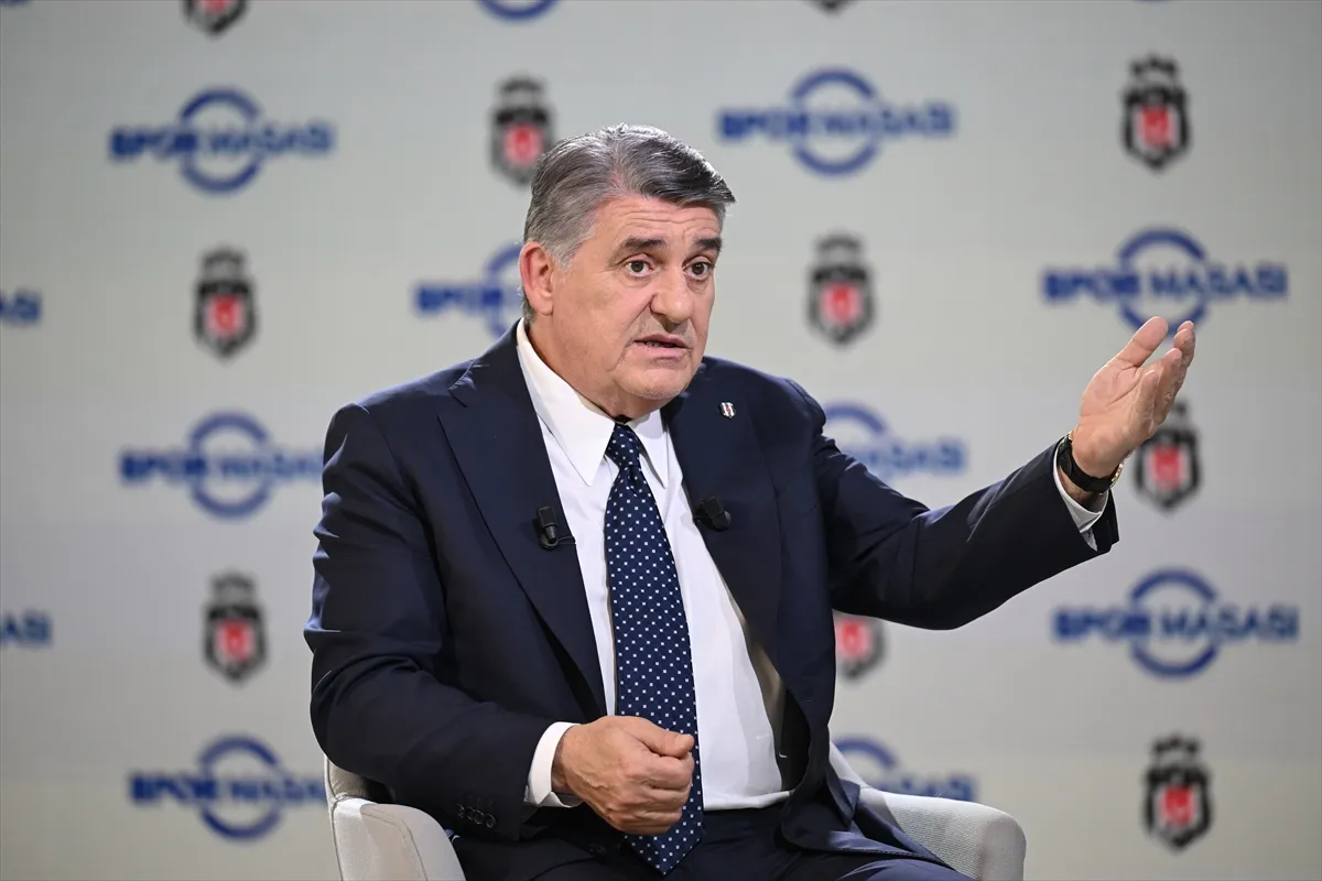 Beşiktaş Kulübü Başkanı Serdal Adalı, AA Spor Masası’nın konuğu oldu