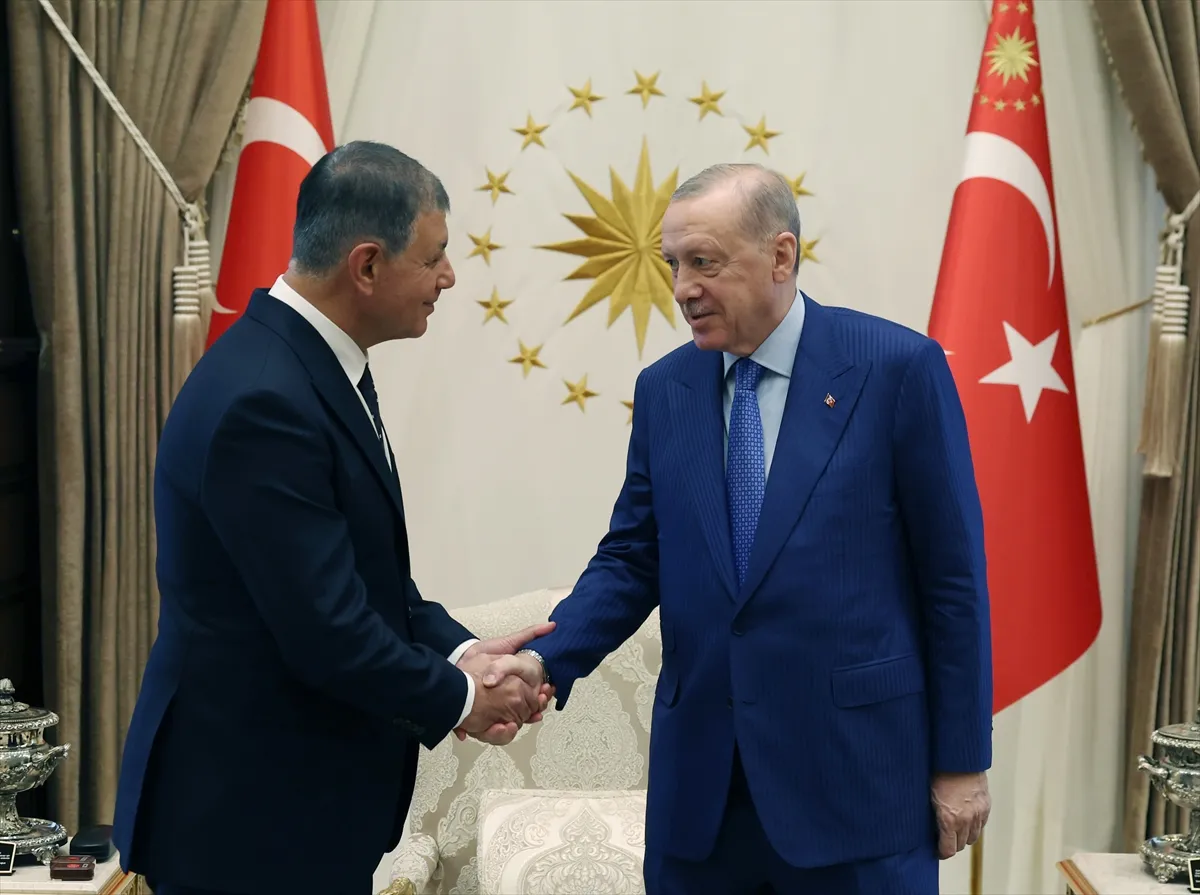 Cumhurbaşkanı Erdoğan, İzmir Büyükşehir Belediye Başkanı Tugay’ı kabul etti