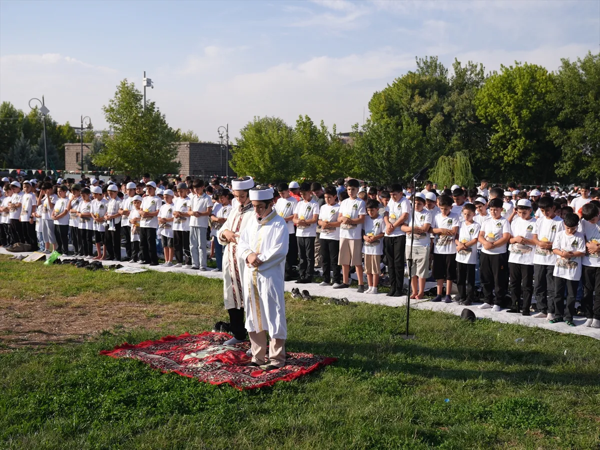 Diyarbakır’da Hayat Namazla Güzeldir programının finali yapıldı