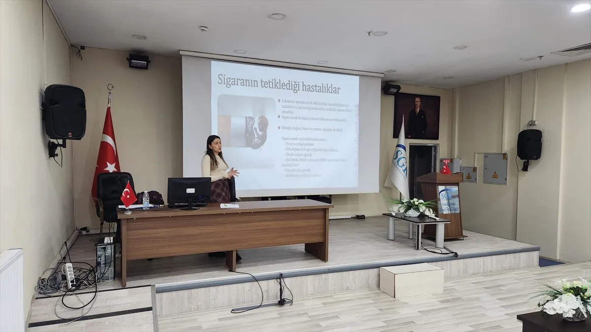 Eskişehir’de SGK personeline sigara bırakma eğitimi verildi