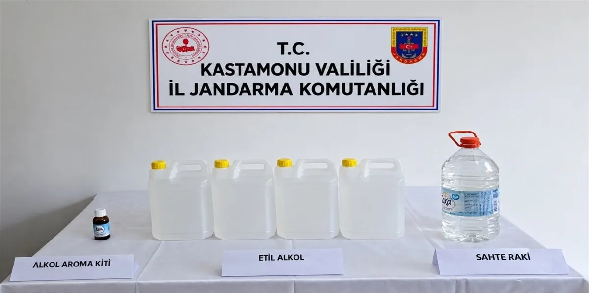 Kastamonu’da sahte içki ve yasa dışı silah operasyonlarında 8 kişi yakalandı Kastamonu’da sahte içki ve yasa dışı silah operasyonlarında 8 kişi yakalandı
