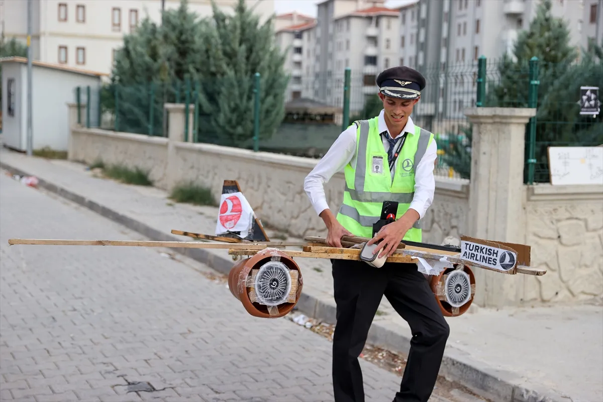 Pilotluk hayali kuran özel gereksinimli gencin kokpit heyecanı Pilotluk hayali kuran özel gereksinimli gencin kokpit heyecanı