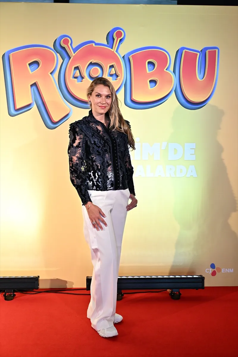 Robu 404 filminin galası İstanbul’da yapıldı Robu 404 filminin galası İstanbul’da yapıldı