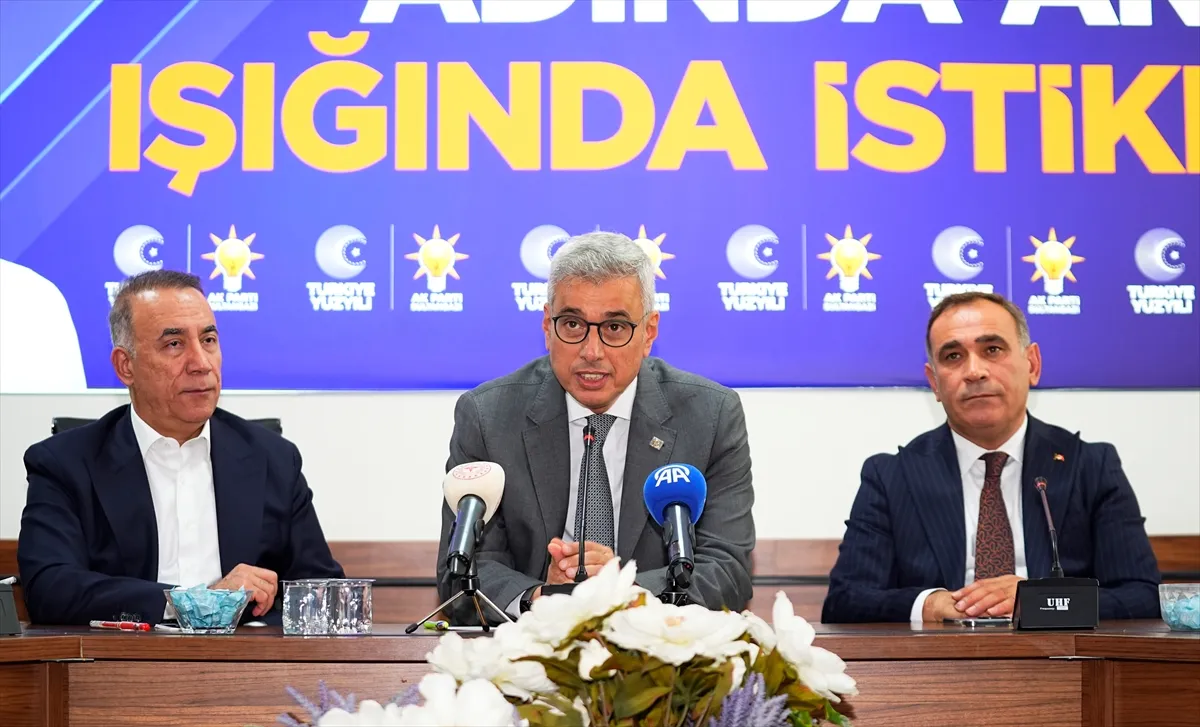Sağlık Bakanı Memişoğlu, Sultangazi’de konuştu