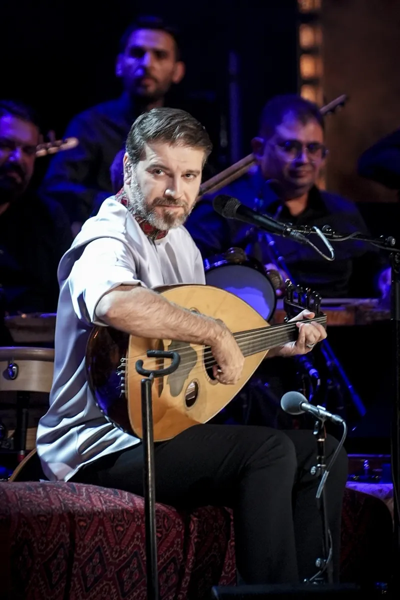 Sanatçı Sami Yusuf, İstanbul’da konser verdi