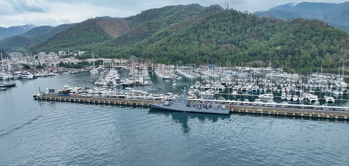 TCG Zıpkın Marmaris’te ziyarete açıldı TCG Zıpkın Marmaris’te ziyarete açıldı
