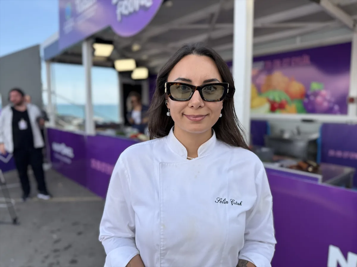 Tekirdağ’daki gastronomi festivalinde farklı ülkelerin lezzetleri tanıtıldı Tekirdağ’daki gastronomi festivalinde farklı ülkelerin lezzetleri tanıtıldı