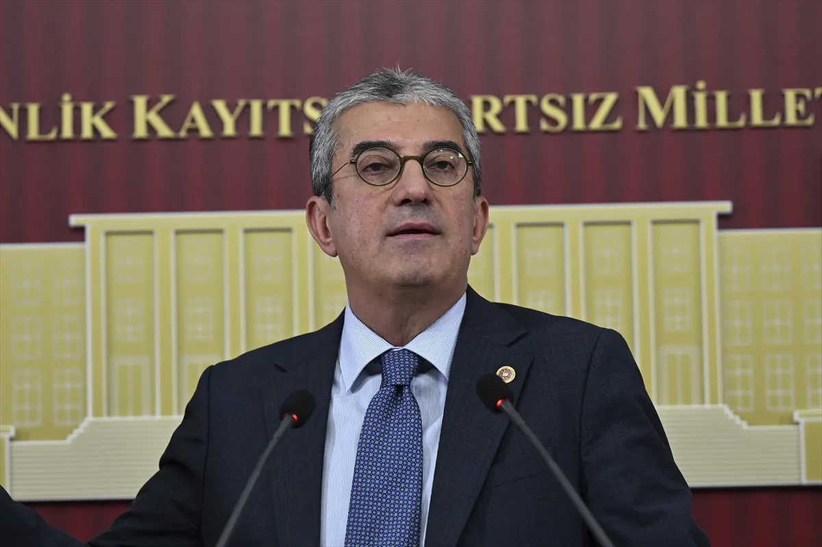 Yeni Parti Grup Başkanvekili Günaydın, gündemi değerlendirdi Yeni Parti Grup Başkanvekili Günaydın, gündemi değerlendirdi