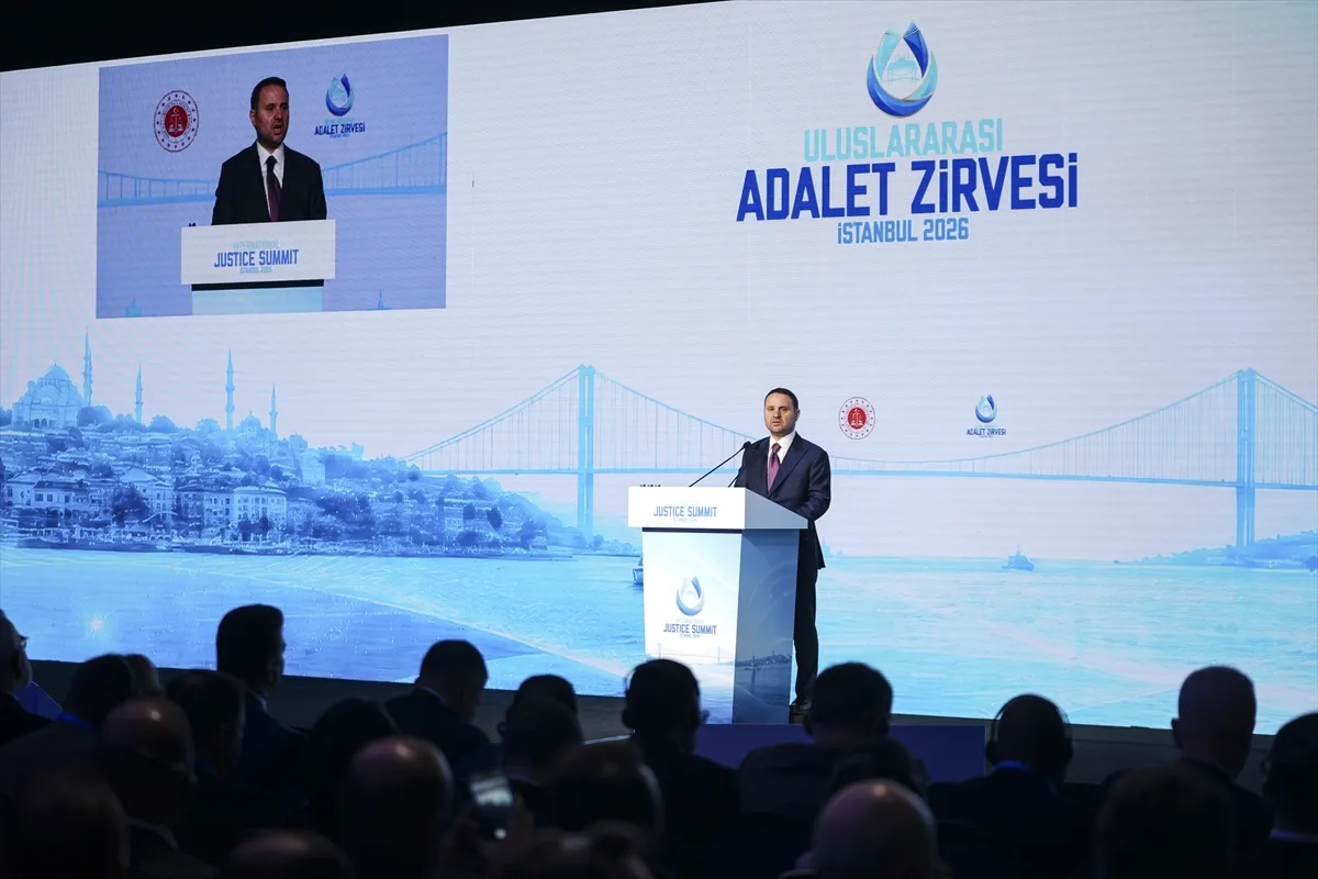 Adalet Bakanı Gürlek, Uluslararası Adalet Zirvesi’nin açılışında konuştu