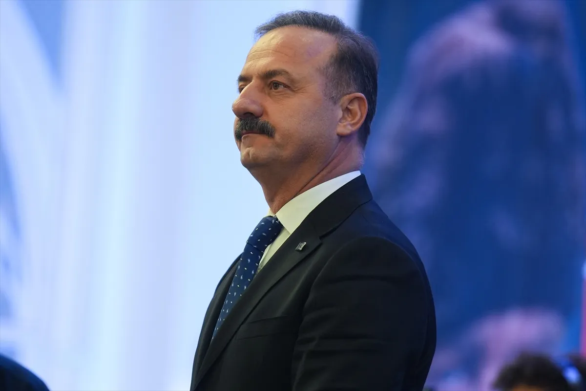 Ağıralioğlu: Üçüncü senede iktidar nasip olur Ağıralioğlu: Üçüncü senede iktidar nasip olur