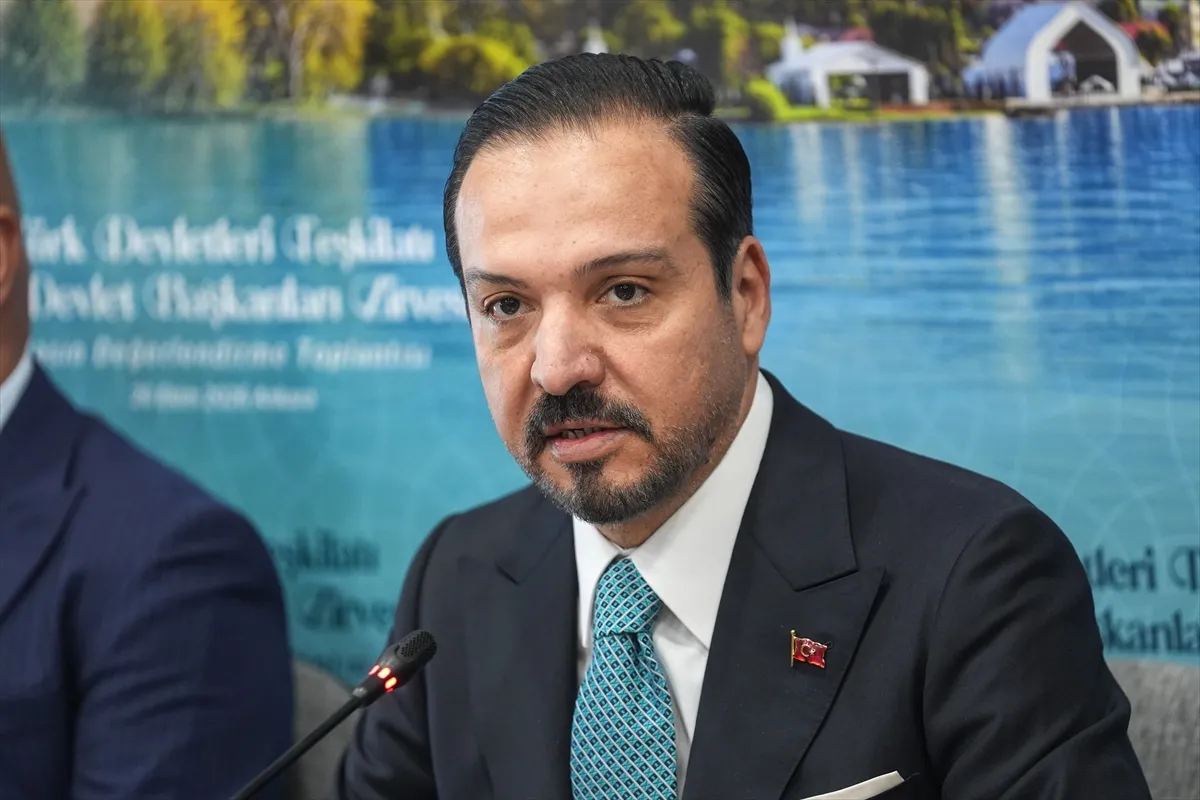 AK Parti Genel Başkan Yardımcısı Zorlu, TDT 13. Devlet Başkanları Zirvesi öncesinde basın mensuplarıyla bir araya geldi AK Parti Genel Başkan Yardımcısı Zorlu, TDT 13. Devlet Başkanları Zirvesi öncesinde basın mensuplarıyla bir araya geldi