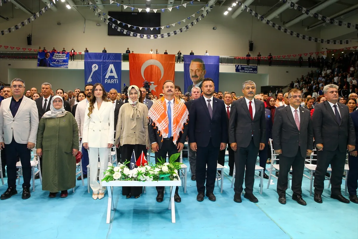 Anahtar Parti Genel Başkanı Ağıralioğlu Uşak’ta konuştu