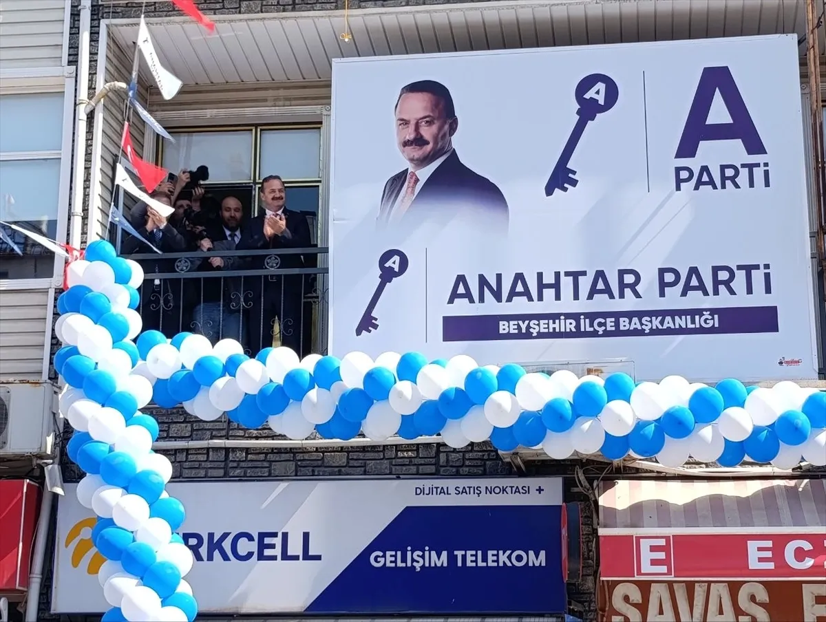 Anahtar Parti Genel Başkanı Yavuz Ağıralioğlu Konya’da Anahtar Parti Genel Başkanı Yavuz Ağıralioğlu Konya’da