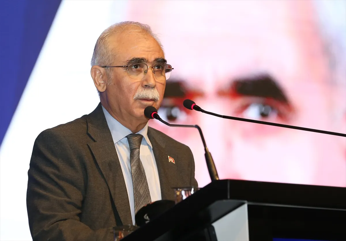 Anayasa Mahkemesi Başkanı Özkaya, Atatürk Üniversitesinin akademik yıl açılışında konuştu