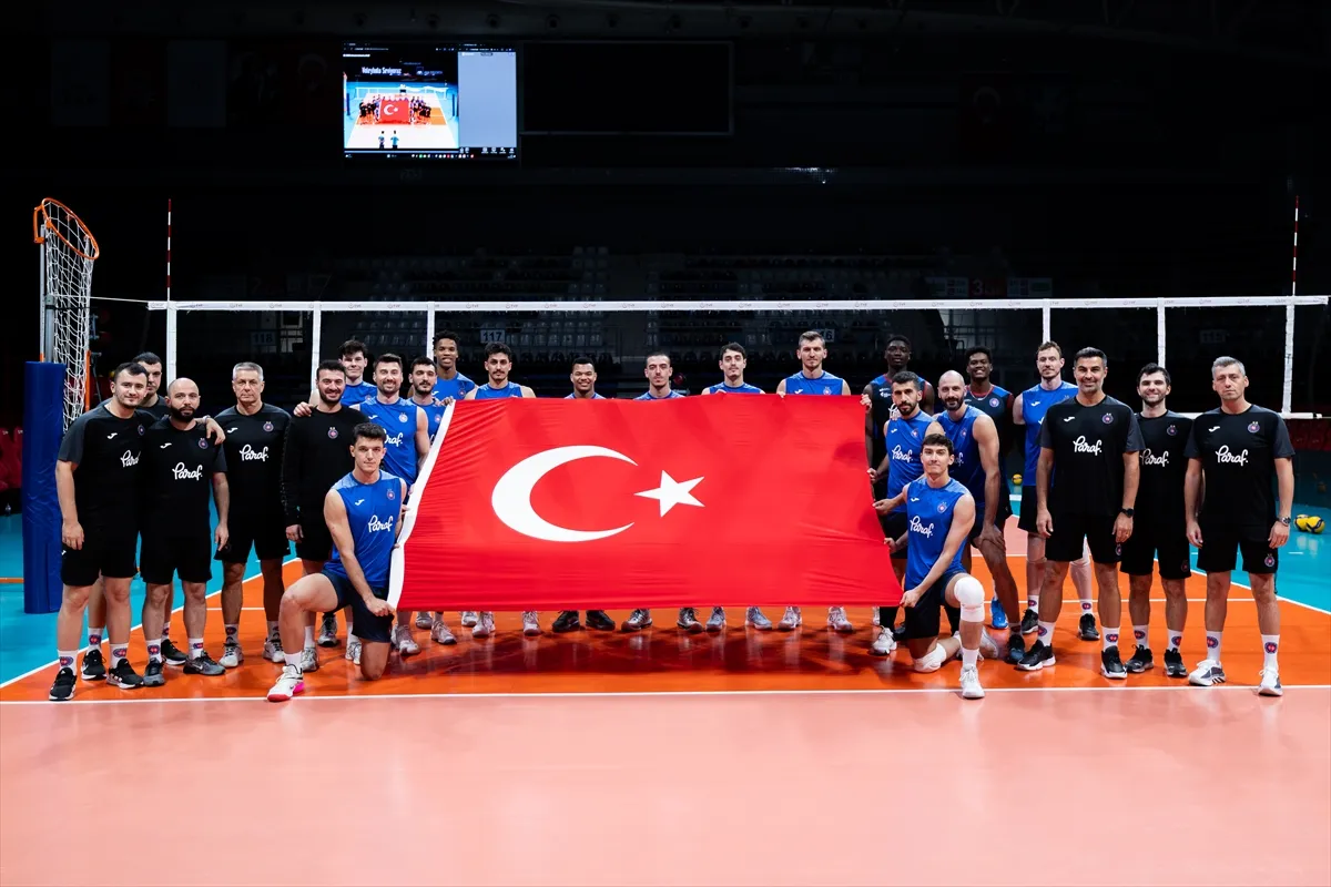 Ankara’daki spor kulüplerinden 29 Ekim kutlaması Ankara’daki spor kulüplerinden 29 Ekim kutlaması