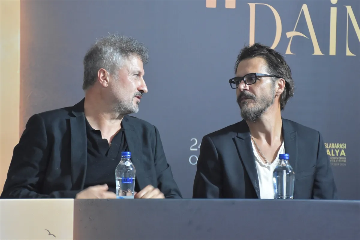 Antalya Altın Portakal Film Festivali’nde Hakikatin Ölümü filminin dünya prömiyeri yapıldı Antalya Altın Portakal Film Festivali’nde Hakikatin Ölümü filminin dünya prömiyeri yapıldı