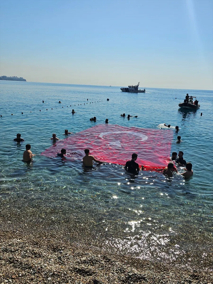 Antalya’da 14 ülkeden gelen gençler, ata sporu ve deniz aktiviteleriyle buluşturuldu Antalya’da 14 ülkeden gelen gençler, ata sporu ve deniz aktiviteleriyle buluşturuldu
