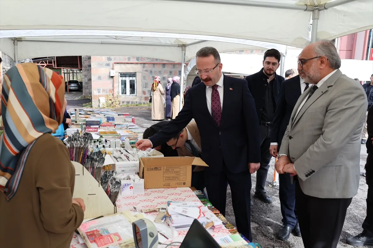 Ardahan’da Gazze yararına kermes düzenlendi Ardahan’da Gazze yararına kermes düzenlendi