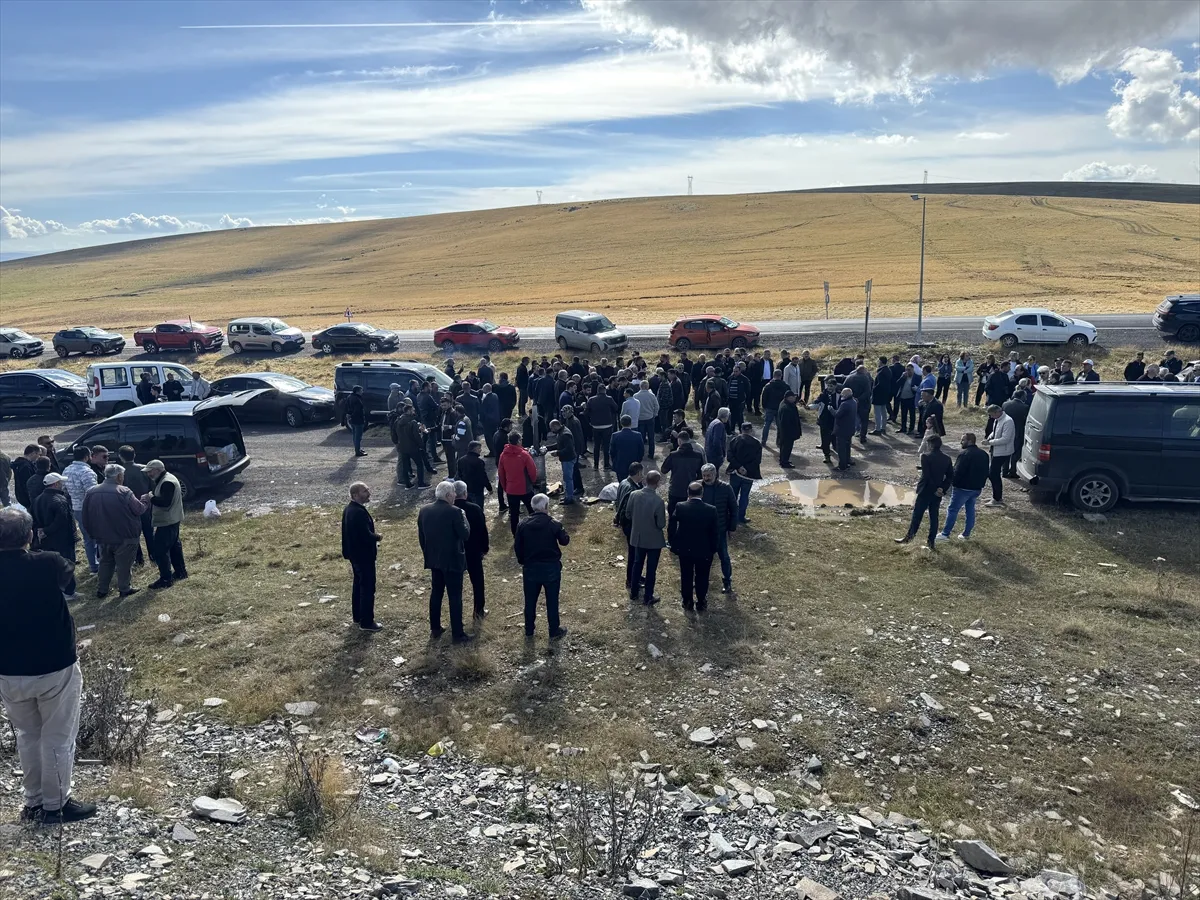 Ardahan ve Artvin’deki STK’lardan Sahara Geçidi’nin altına tünel yapılması talebi Ardahan ve Artvin’deki STK’lardan Sahara Geçidi’nin altına tünel yapılması talebi
