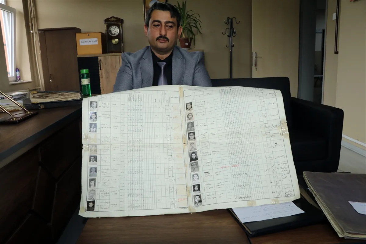 ASIRLIK MEKTEPLER - Çankırı’nın köklü eğitim kurumu, 102 yıldır Cumhuriyet adını yaşatıyor ASIRLIK MEKTEPLER - Çankırı’nın köklü eğitim kurumu, 102 yıldır Cumhuriyet adını yaşatıyor
