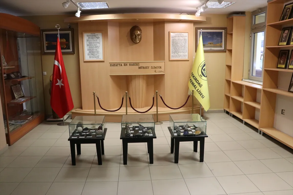 ASIRLIK MEKTEPLER - Namık Kemal Lisesinin eğitim yolculuğu 144 yıldır devam ediyor ASIRLIK MEKTEPLER - Namık Kemal Lisesinin eğitim yolculuğu 144 yıldır devam ediyor