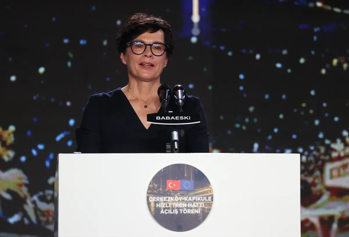 Avrupa Komisyonu Genişlemeden Sorumlu Komiseri Kos Kırklareli’nde hızlı tren hattı açılışında konuştu