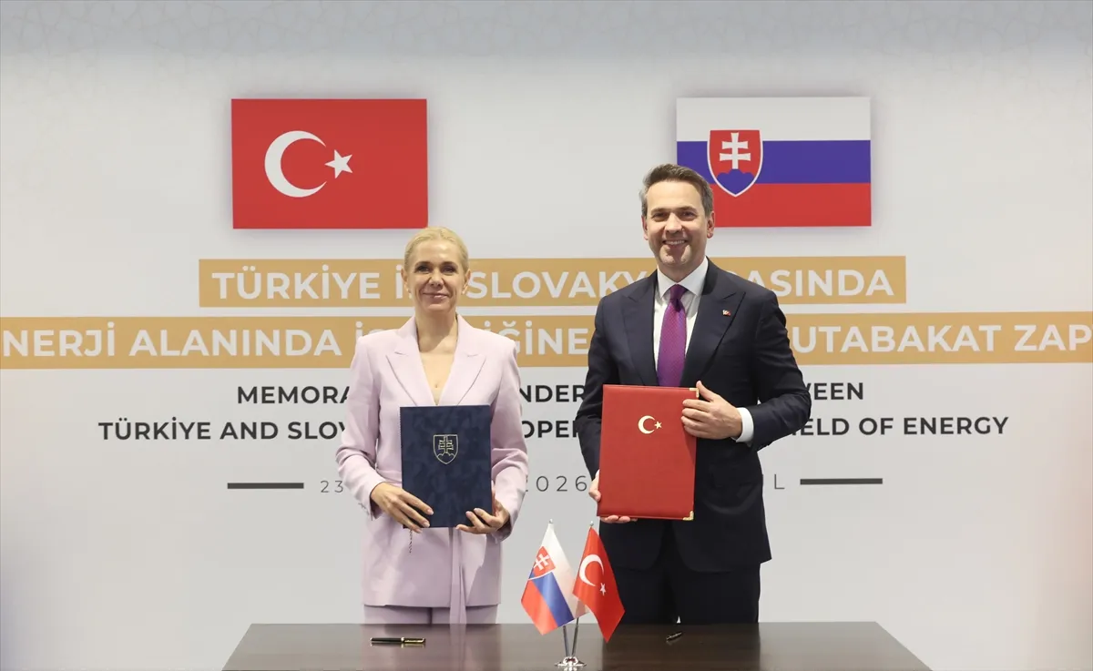 Bakan Bayraktar, Slovakya ile enerji alanında mutabakat zaptı imzalandığını bildirdi