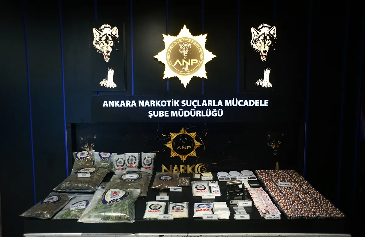 Başkentte uyuşturucu operasyonlarında yakalanan 32 zanlı tutuklandı