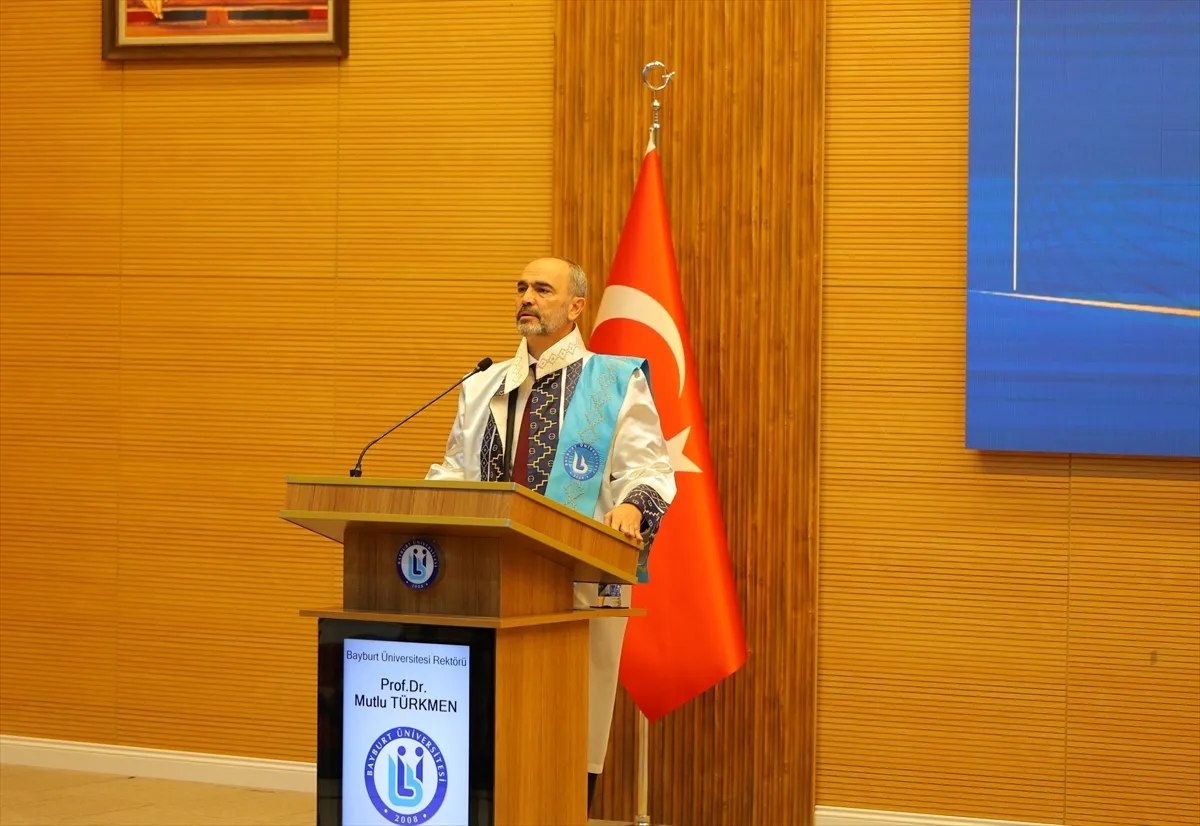 Bayburt Üniversitesinde yeni akademik yıl açılış töreni yapıldı Bayburt Üniversitesinde yeni akademik yıl açılış töreni yapıldı