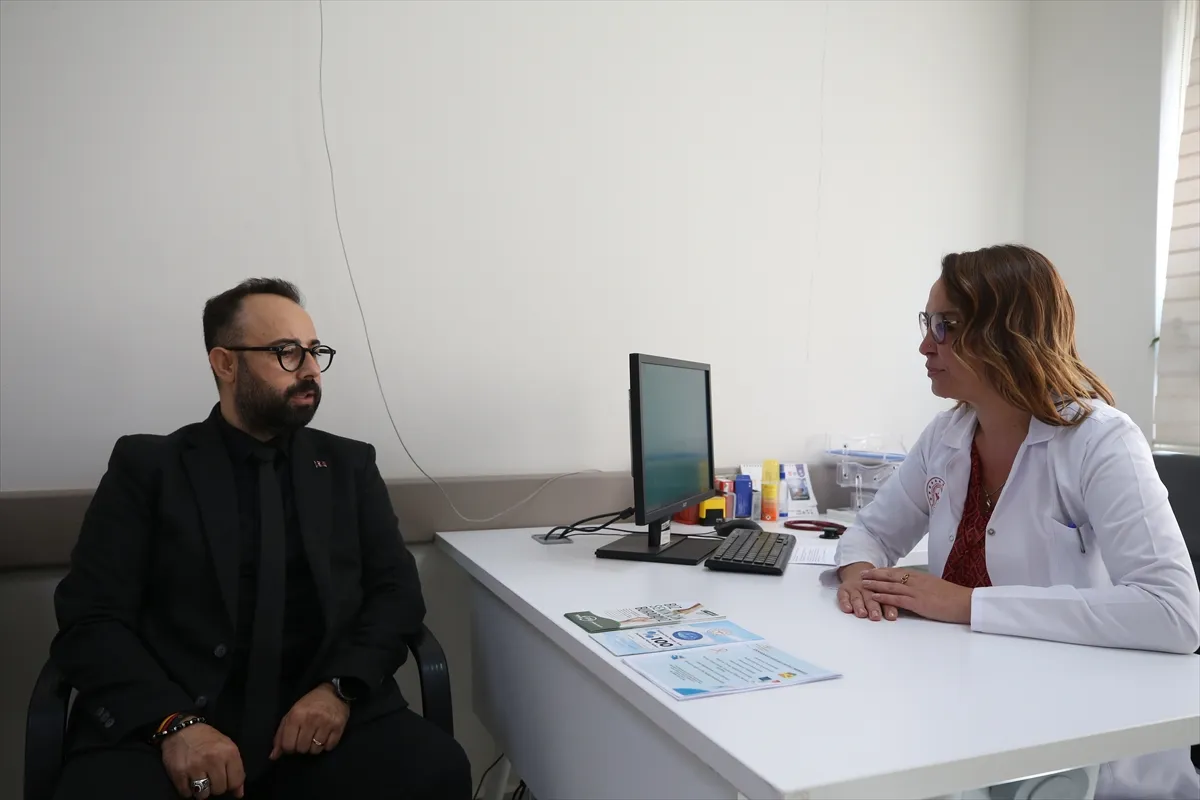 BİR NEFES BİN ZEHİR - Sağlık çalışanları sigara bağımlılığından poliklinikteki tedaviyle kurtuldu BİR NEFES BİN ZEHİR - Sağlık çalışanları sigara bağımlılığından poliklinikteki tedaviyle kurtuldu