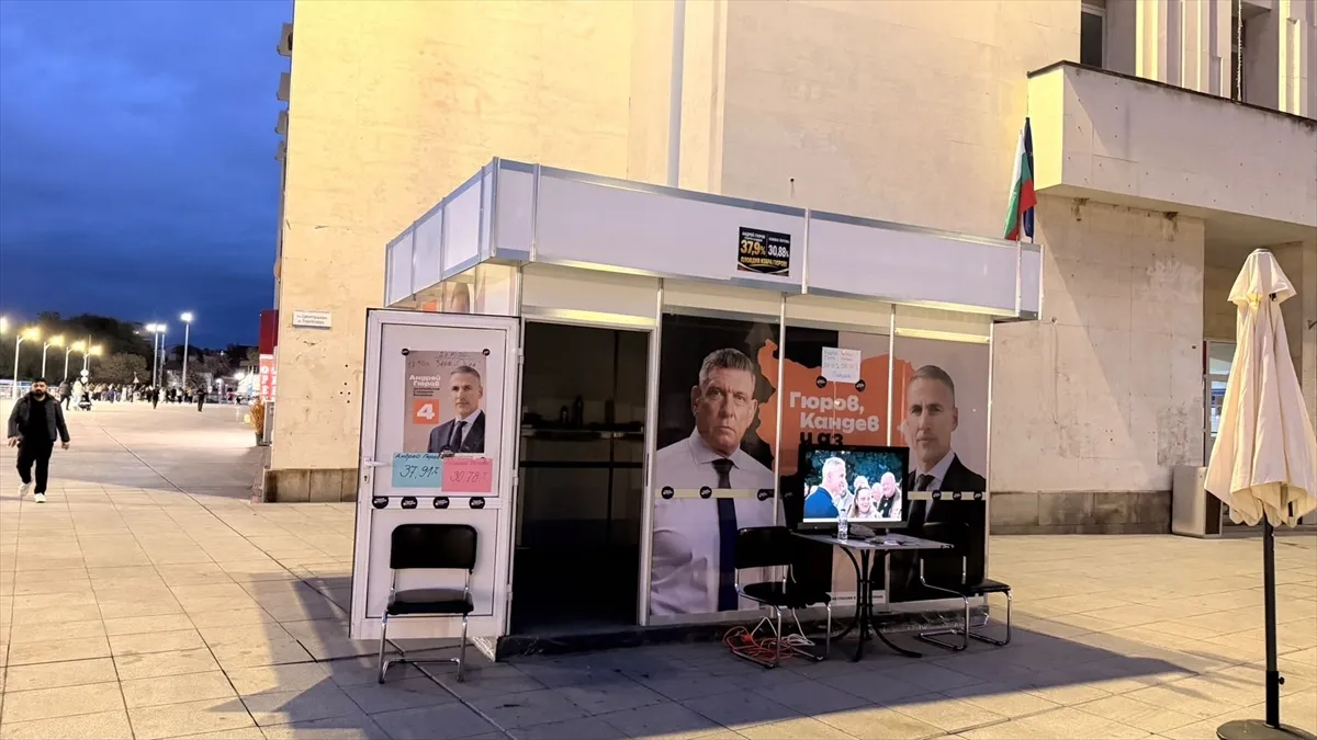 Bulgaristan’da cumhurbaşkanlığı ikinci turu yarın yapılacak Bulgaristan’da cumhurbaşkanlığı ikinci turu yarın yapılacak
