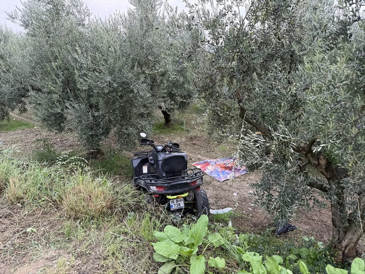 Bursa’da tarlaya devrilen ATV’nin sürücüsü ağır yaralandı Bursa’da tarlaya devrilen ATV’nin sürücüsü ağır yaralandı