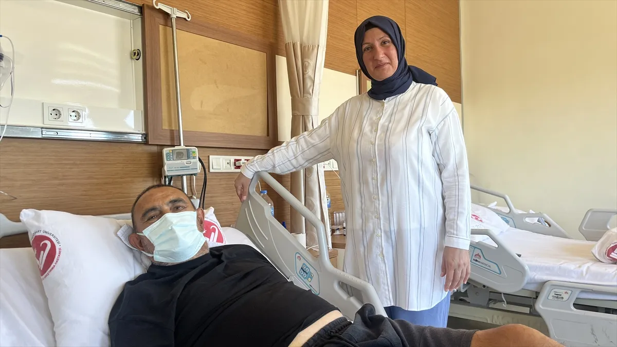 Çanakkale’de böbrek hastası Nurdoğan Alyaz, eşinin organ bağışıyla sağlığına kavuştu Çanakkale’de böbrek hastası Nurdoğan Alyaz, eşinin organ bağışıyla sağlığına kavuştu