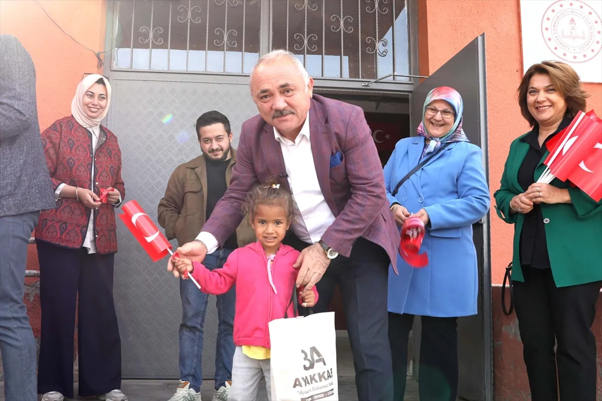 Çankırı’da İmaret Vakfı temsilcileri öğrencilerle buluştu