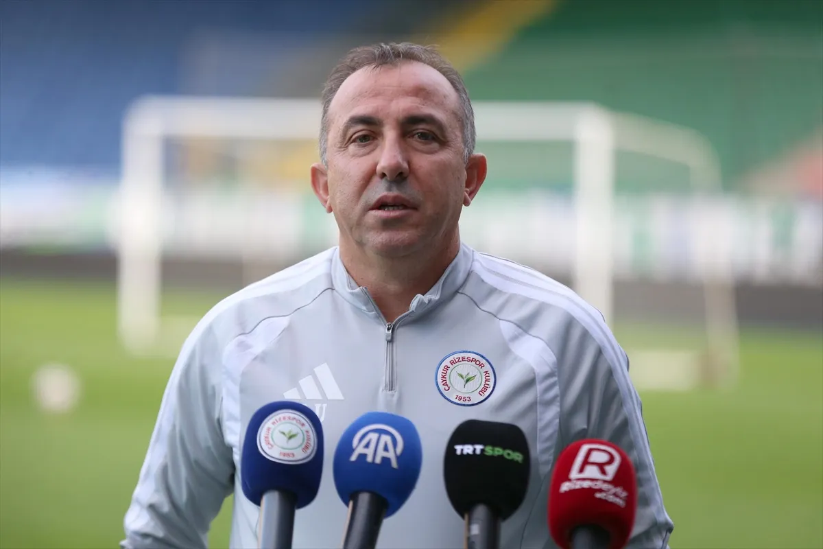 Çaykur Rizespor Teknik Direktörü Uçar, Trabzonspor maçı öncesi değerlendirmede bulundu