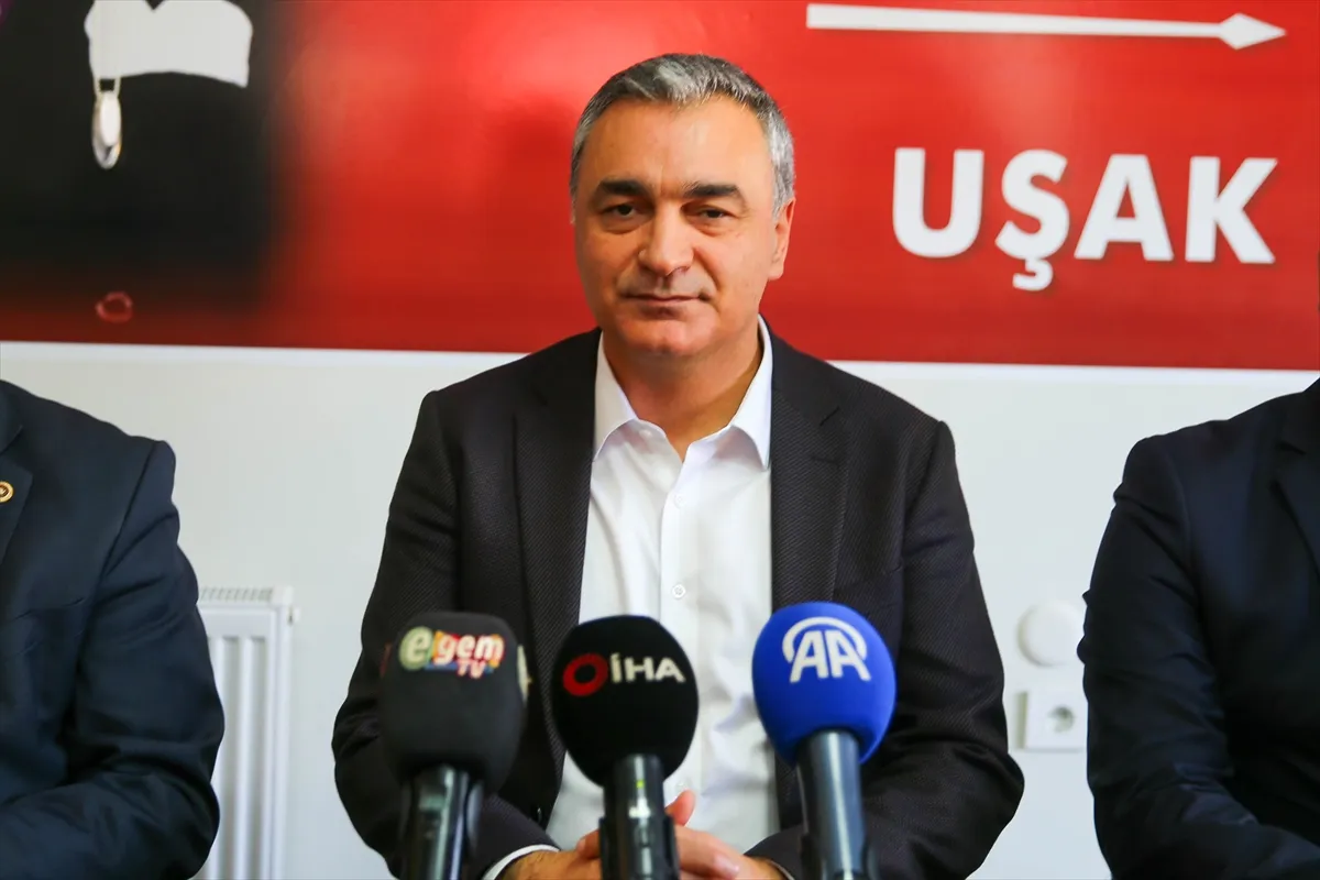 CHP Sözcüsü Sarı: 74 il başkanı değişti CHP Sözcüsü Sarı: 74 il başkanı değişti