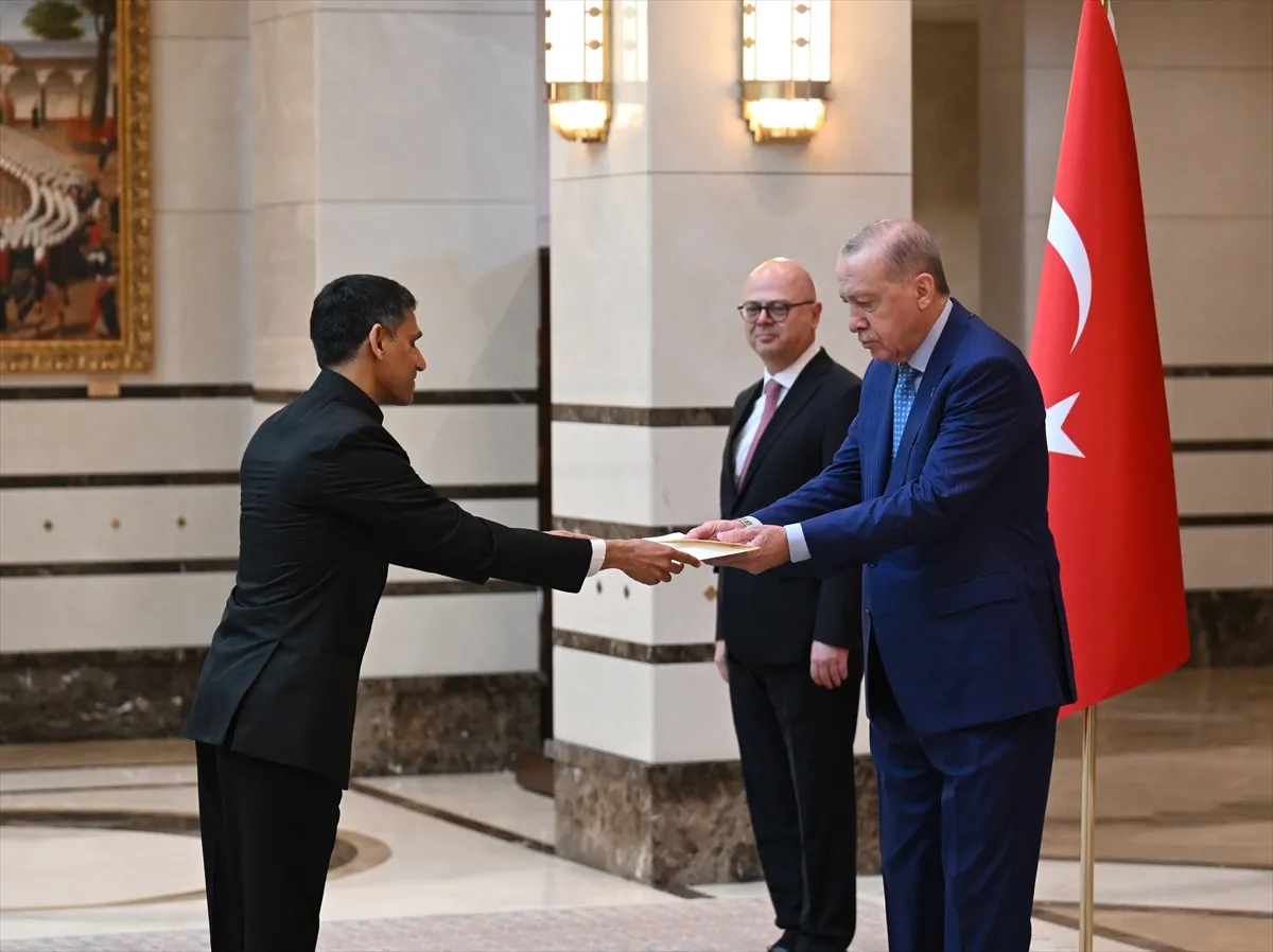 Cumhurbaşkanı Erdoğan, büyükelçilerin güven mektuplarını kabul etti Cumhurbaşkanı Erdoğan, büyükelçilerin güven mektuplarını kabul etti