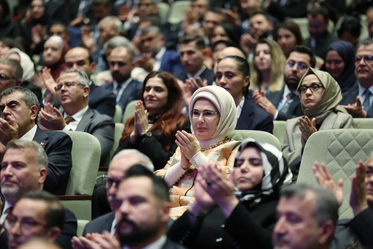 Cumhurbaşkanı Erdoğan, Türkiye Maarif Vakfı 10. Yıl Programı’nda konuştu: (2)