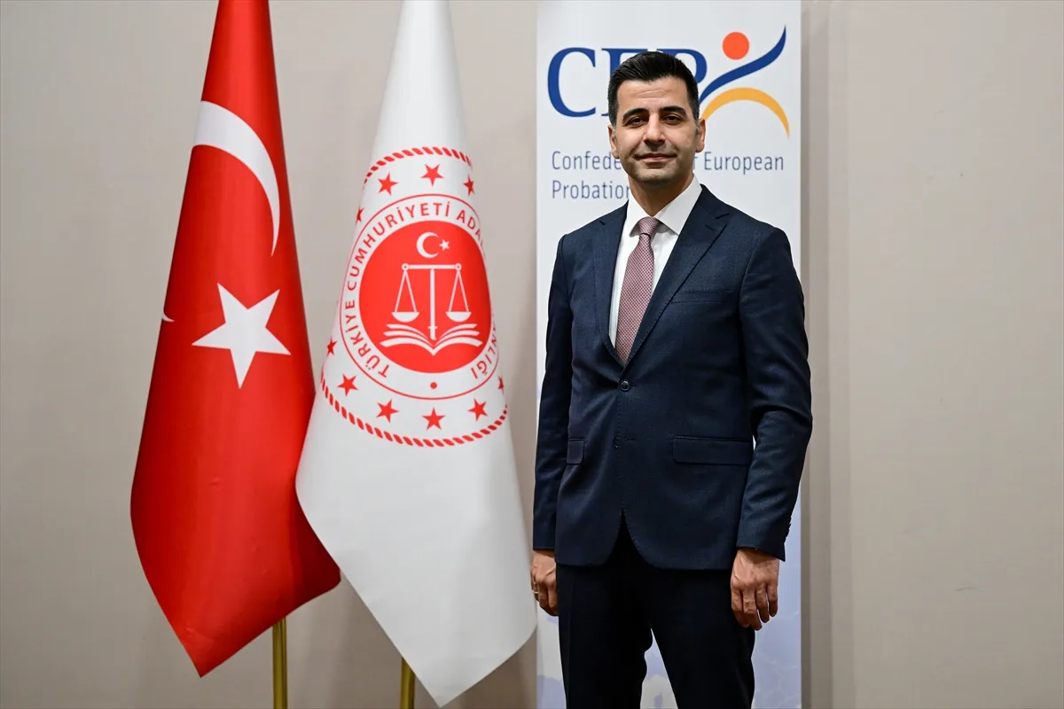 Denetimli serbestlikte etkin koruma aracı elektronik kelepçe Denetimli serbestlikte etkin koruma aracı elektronik kelepçe
