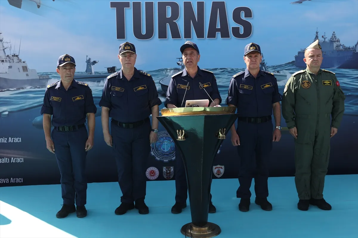 Deniz Kuvvetleri Komutanı Oramiral Tatlıoğlu, Milli İnsansız Deniz Sistemleri Tatbikatı-2026’yı değerlendirdi Deniz Kuvvetleri Komutanı Oramiral Tatlıoğlu, Milli İnsansız Deniz Sistemleri Tatbikatı-2026’yı değerlendirdi