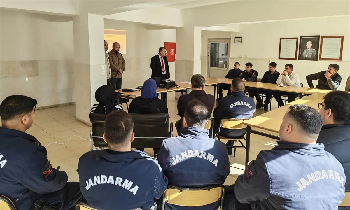 Derebucak’ta doğal gaz yakıtlı kalorifer ateşçiliği kursu açıldı Derebucak’ta doğal gaz yakıtlı kalorifer ateşçiliği kursu açıldı