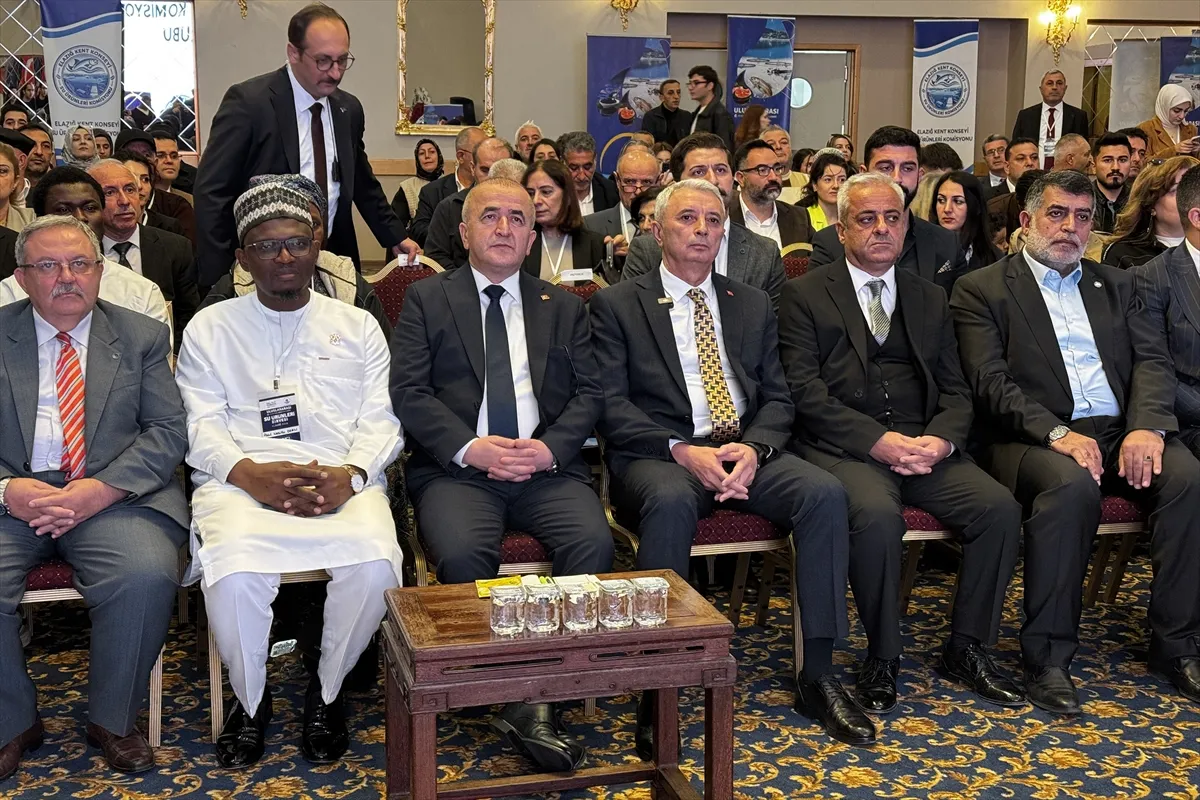 Elazığ’da Uluslararası Su Ürünleri Zirvesi başladı Elazığ’da Uluslararası Su Ürünleri Zirvesi başladı