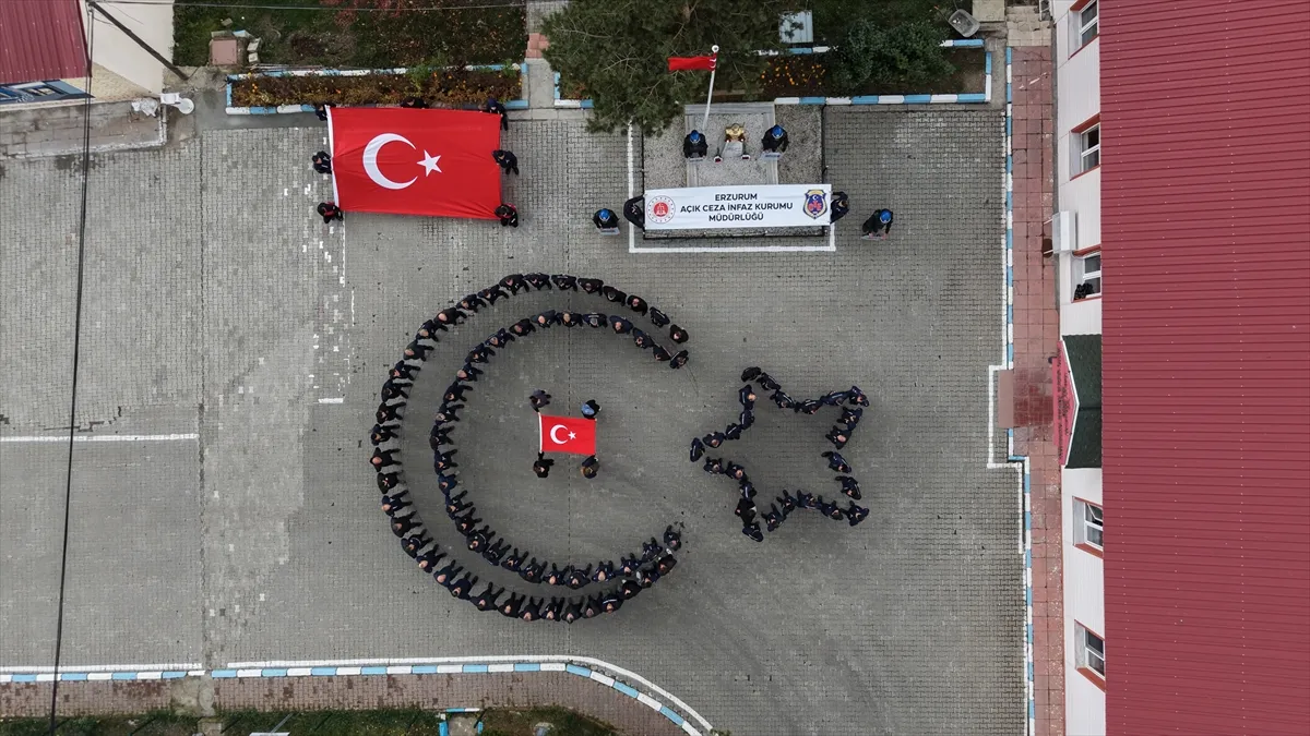 Erzurum’da cezaevi personelinden ay-yıldız koreografisi Erzurum’da cezaevi personelinden ay-yıldız koreografisi